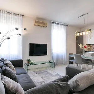 https://primopiano-battaglia.it-lombardy.com
