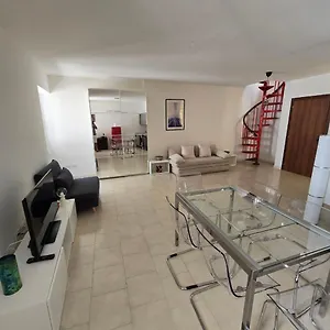 https://la-torretta-apartment.hotelinveneto.com
